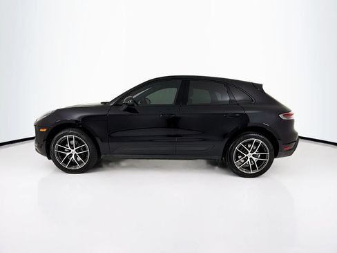 Used 2025 Porsche Macan AWD/4WD image 2