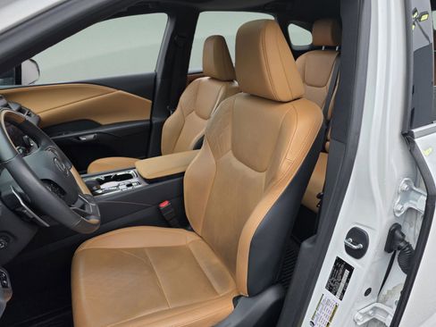 Used 2024 Lexus RX 350 AWD image 28