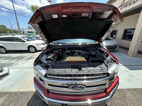 Used 2018 Ford F150 XLT w/ Equipment Group 302A Luxury AWD/4WD image 9