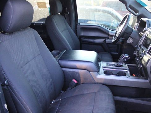Used 2016 Ford F150 XLT w/ Equipment Group 302A Luxury AWD/4WD image 4