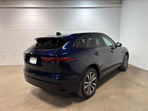New 2026 Jaguar F-PACE R-Dynamic S image 6