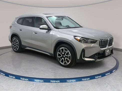 Certified 2025 BMW X1 xDrive28i w/ Convenience Package image 3