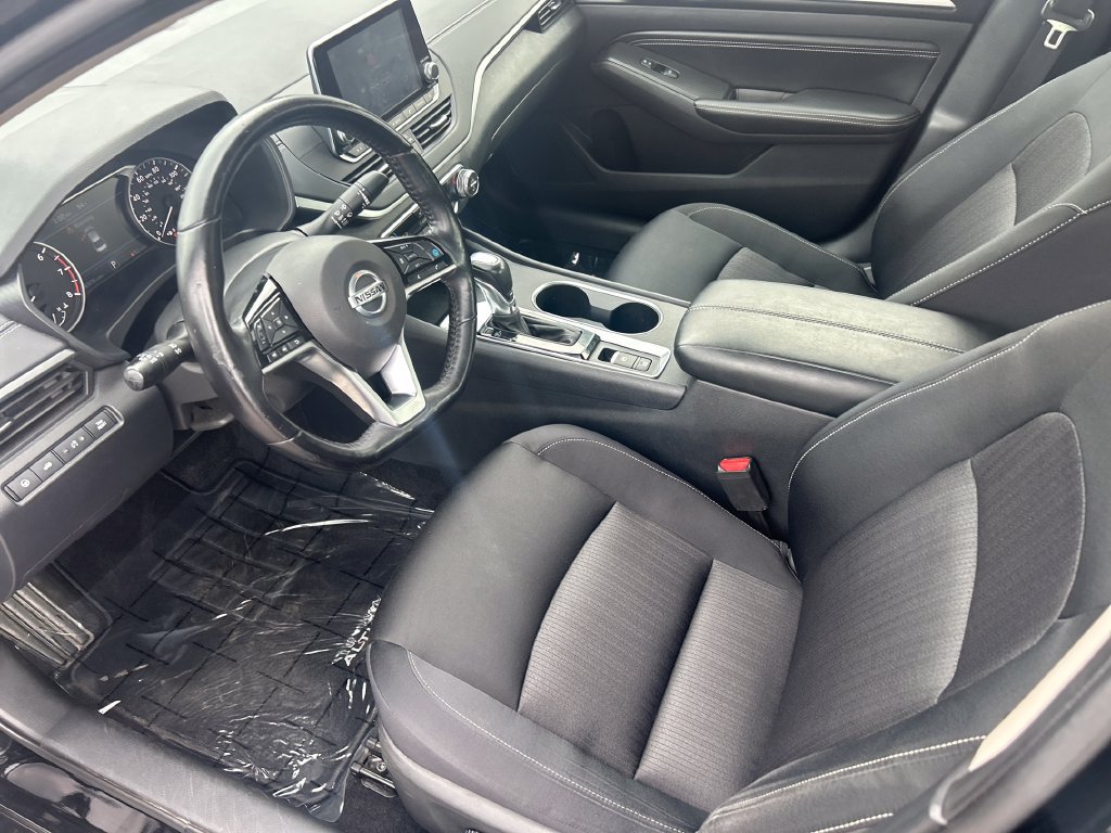 Used 2019 Nissan Altima 2.5 SV FWD image 11