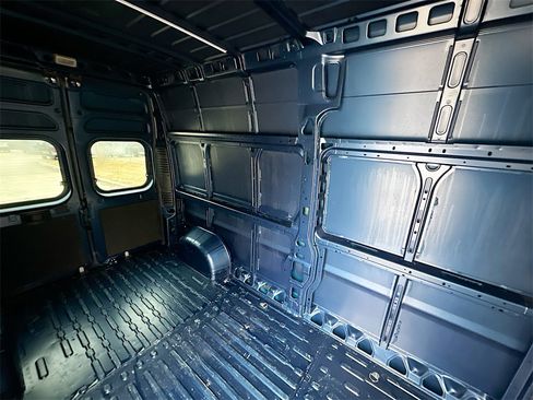 Used 2024 RAM ProMaster 3500 w/ Cold Weather Group image 14
