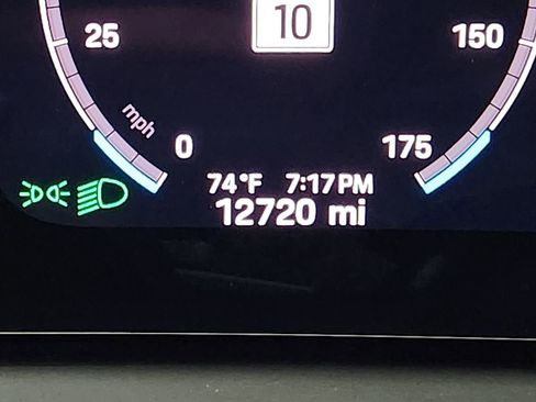 Used 2024 Porsche Cayenne image 34