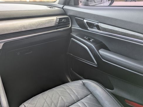 Certified 2023 Kia Telluride EX X-Line image 21
