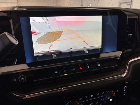 Used 2024 Chevrolet Silverado 1500 LT image 20