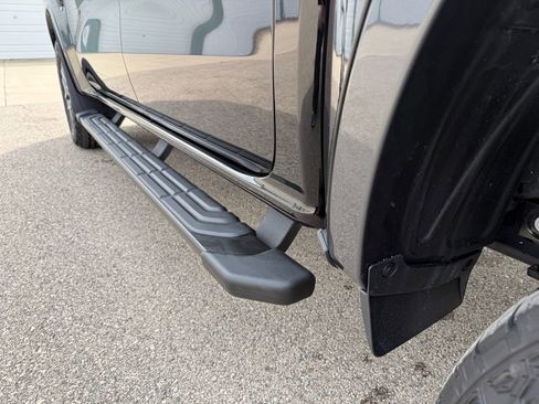 Used 2024 Ford Ranger XLT w/ FX4 Off-Road Package image 9