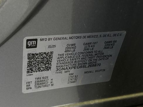 Used 2025 Chevrolet Equinox LT image 28