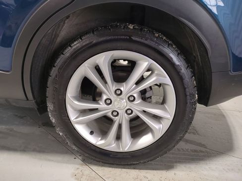 Used 2020 Buick Encore GX Preferred w/ Cold Weather Comfort Package image 17