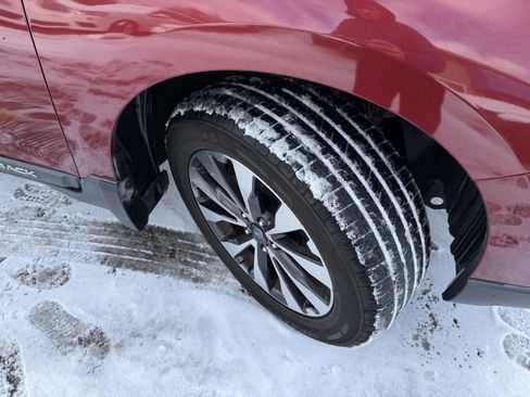 Used 2015 Subaru Outback 2.5i Limited image 34