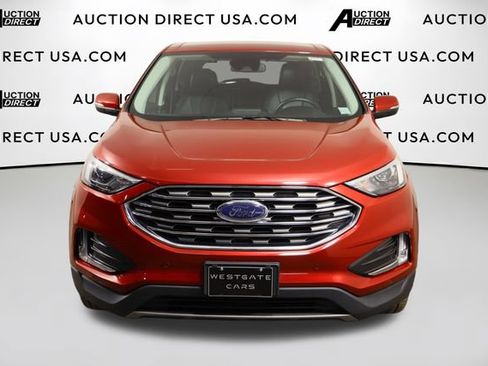 Used 2022 Ford Edge Titanium AWD/4WD image 2