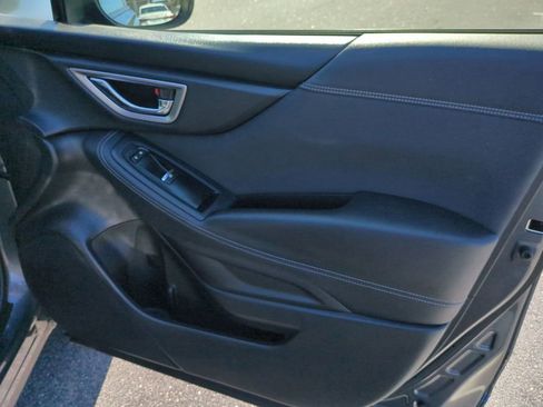 Used 2020 Subaru Forester Premium image 36