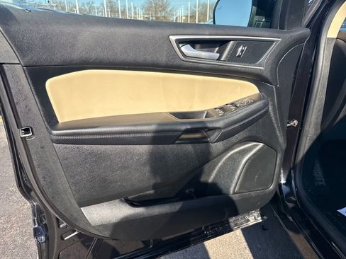 Used 2024 Ford Edge SEL w/ Convenience Package image 29
