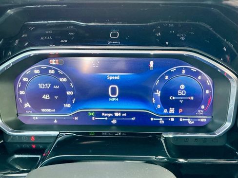 Used 2025 Chevrolet Silverado 1500 LTZ image 38