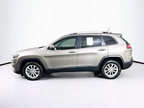 Used 2021 Jeep Cherokee Latitude image 4