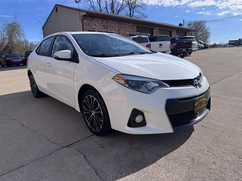 Used 2014 Toyota Corolla S w/ Driver Convenience Package image 3