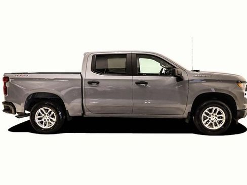 Used 2024 Chevrolet Silverado 1500 W/T w/ WT Value Package image 4