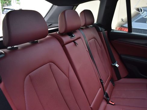 Used 2024 BMW X3 sDrive30i w/ M Sport Package RWD image 26