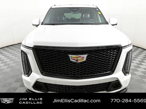Certified 2025 Cadillac Escalade V image 39