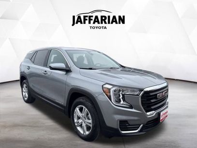 Used 2024 GMC Terrain SLE