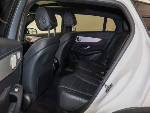 Used 2023 Mercedes-Benz GLC 300 4MATIC Coupe image 21