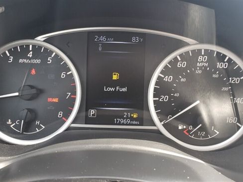 Used 2018 Nissan Sentra SV FWD image 11