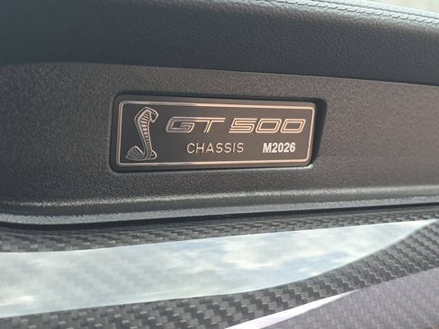 Used 2021 Ford Mustang Shelby GT500 w/ Carbon Fiber Track Pack RWD image 37