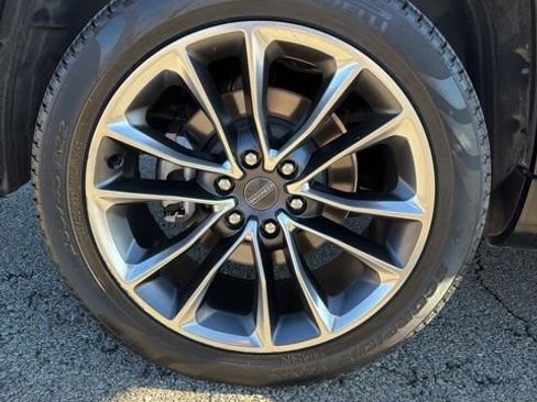 Used 2024 Jeep Wagoneer Series II w/ Premium Group I image 22