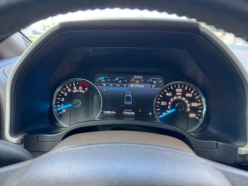 Used 2017 Ford F150 King Ranch w/ Equipment Group 601A Luxury AWD/4WD image 13