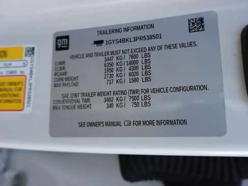 Used 2023 Cadillac Escalade Premium Luxury w/ Performance Package AWD/4WD image 48