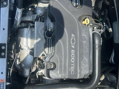 Used 2018 Chevrolet Malibu LT FWD image 18