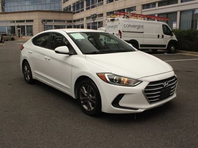 Used 2017 Hyundai Elantra SE