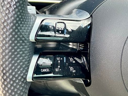 Certified 2025 Mercedes-Benz GLC 300 4MATIC w/ AMG Line image 35