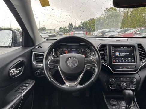 Used 2021 Jeep Cherokee Latitude Lux w/ Comfort/Convenience Group AWD/4WD image 22