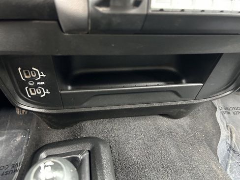 Used 2024 RAM 3500 SLT w/ Quick Order Package 2YG SLT image 29