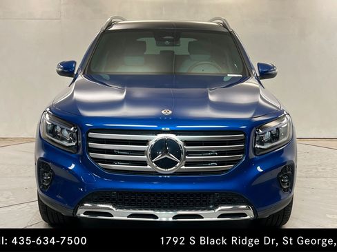 Certified 2026 Mercedes-Benz GLB 250 4MATIC image 8