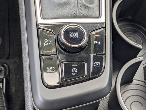 Certified 2024 Kia Sportage LX image 24