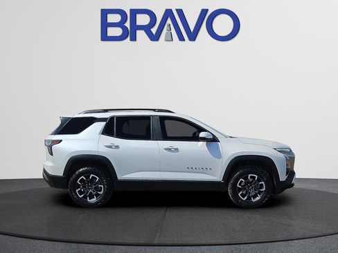 Used 2025 Chevrolet Equinox ACTIV w/ Safety and Technology Package image 3