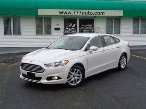 Used 2014 Ford Fusion SE w/ Equipment Group 202A image 1