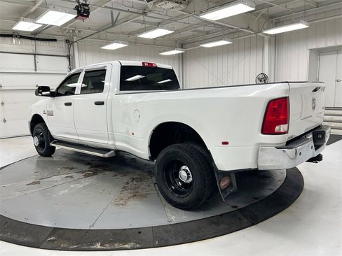 Used 2016 RAM 3500 Tradesman w/ Chrome Appearance Group image 7