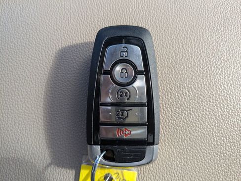 Used 2024 Ford Expedition Max Limited image 34