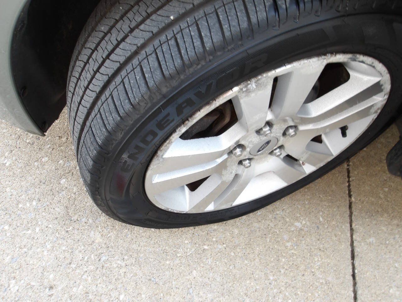 Used 2008 Ford Fusion SEL FWD image 32
