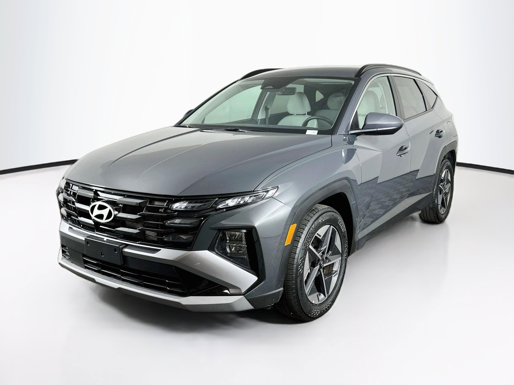 Used 2026 Hyundai Tucson SEL Plus FWD image 3