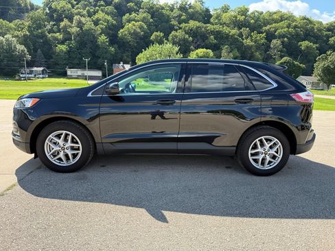 Used 2024 Ford Edge SEL w/ Convenience Package AWD/4WD image 8