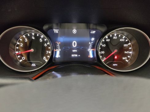 Used 2019 Jeep Compass Trailhawk AWD/4WD image 23