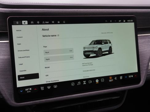 Used 2025 Rivian R1S Adventure AWD/4WD image 22