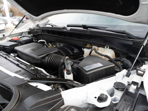 Used 2021 Chevrolet Tahoe Z71 w/ Z71 Signature Package image 33