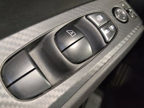 Used 2021 Nissan Altima 2.5 SR AWD/4WD image 27