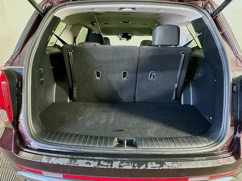 Used 2025 Hyundai Palisade SEL image 31